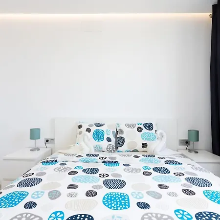 Oceanfront Apartament *