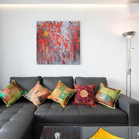 Oceanfront Apartament *