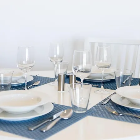 Oceanfront 아파트 아데제